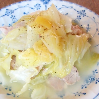 豚肉とキャベツの柚子塩レモン蒸し煮